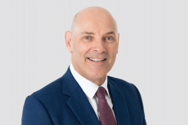 Headshot Martin Ryan